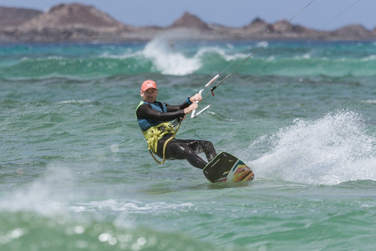 kitesurfing a Bali